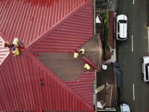roof 